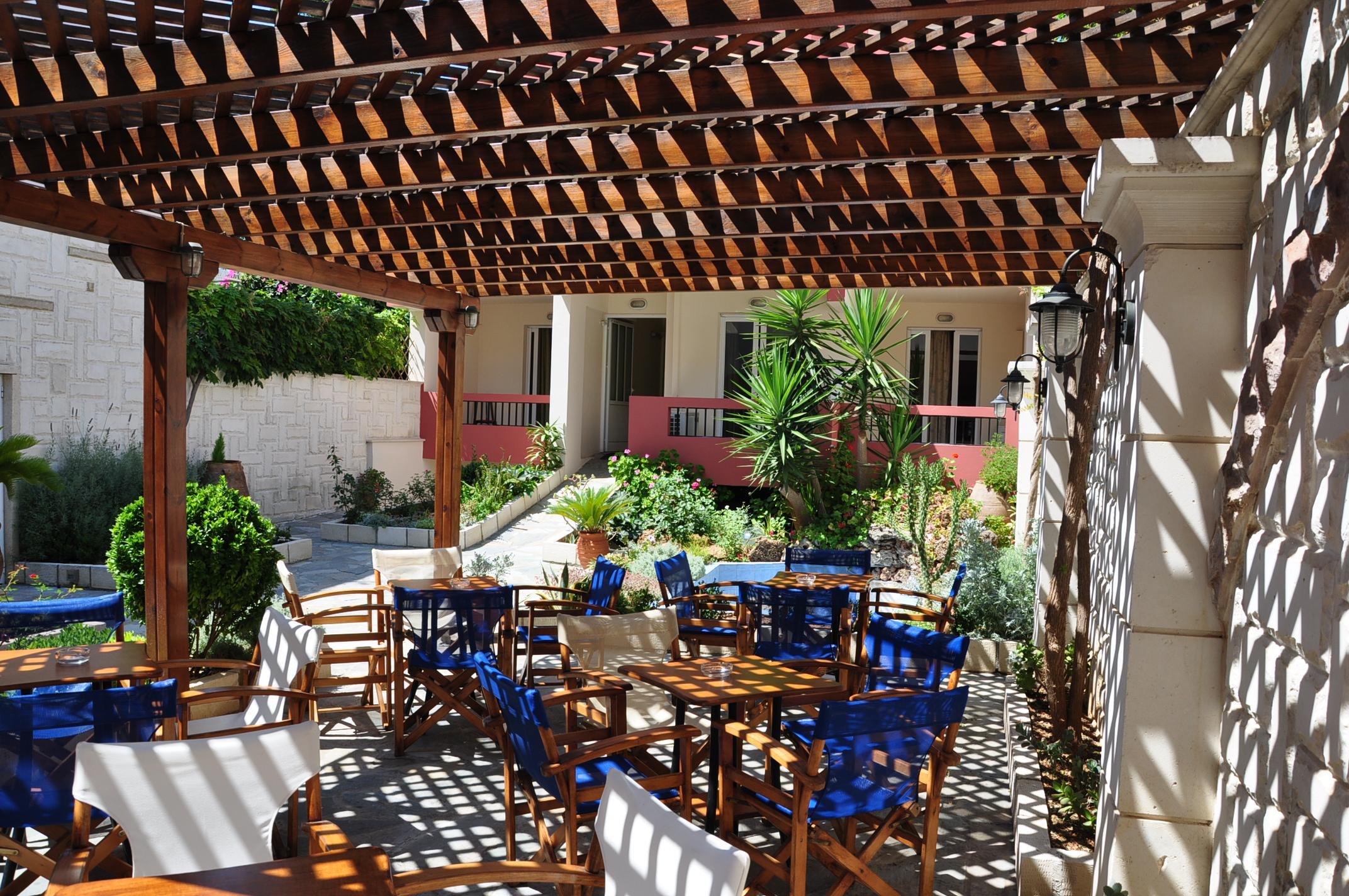 Hotel Flisvos